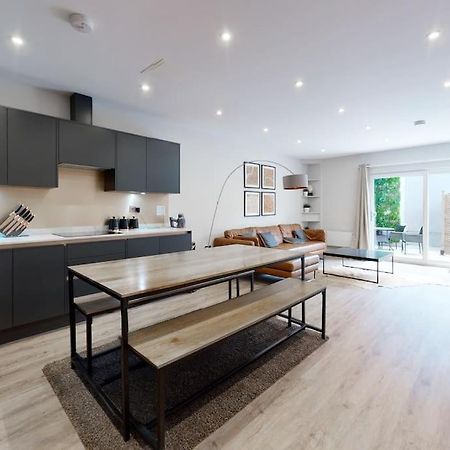 Stylish 2Bed Flat 10Min To Wimbledon Tennis Courts London Kültér fotó