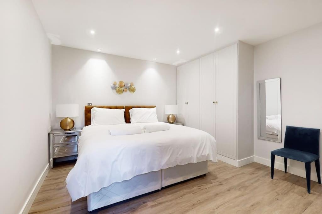 Stylish 2Bed Flat 10Min To Wimbledon Tennis Courts London Kültér fotó